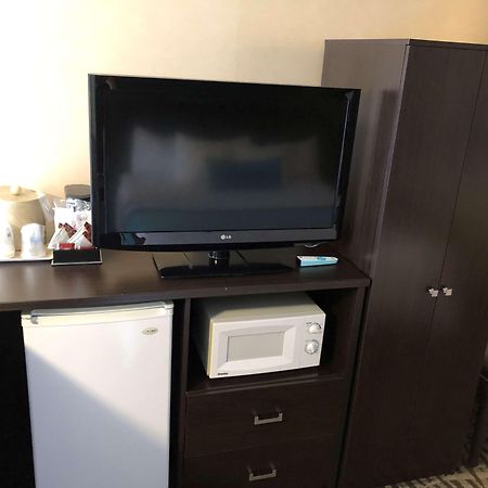 เบสต์ เวสเทิร์น พลัส แบร์รี Hotel ภายนอก รูปภาพ
