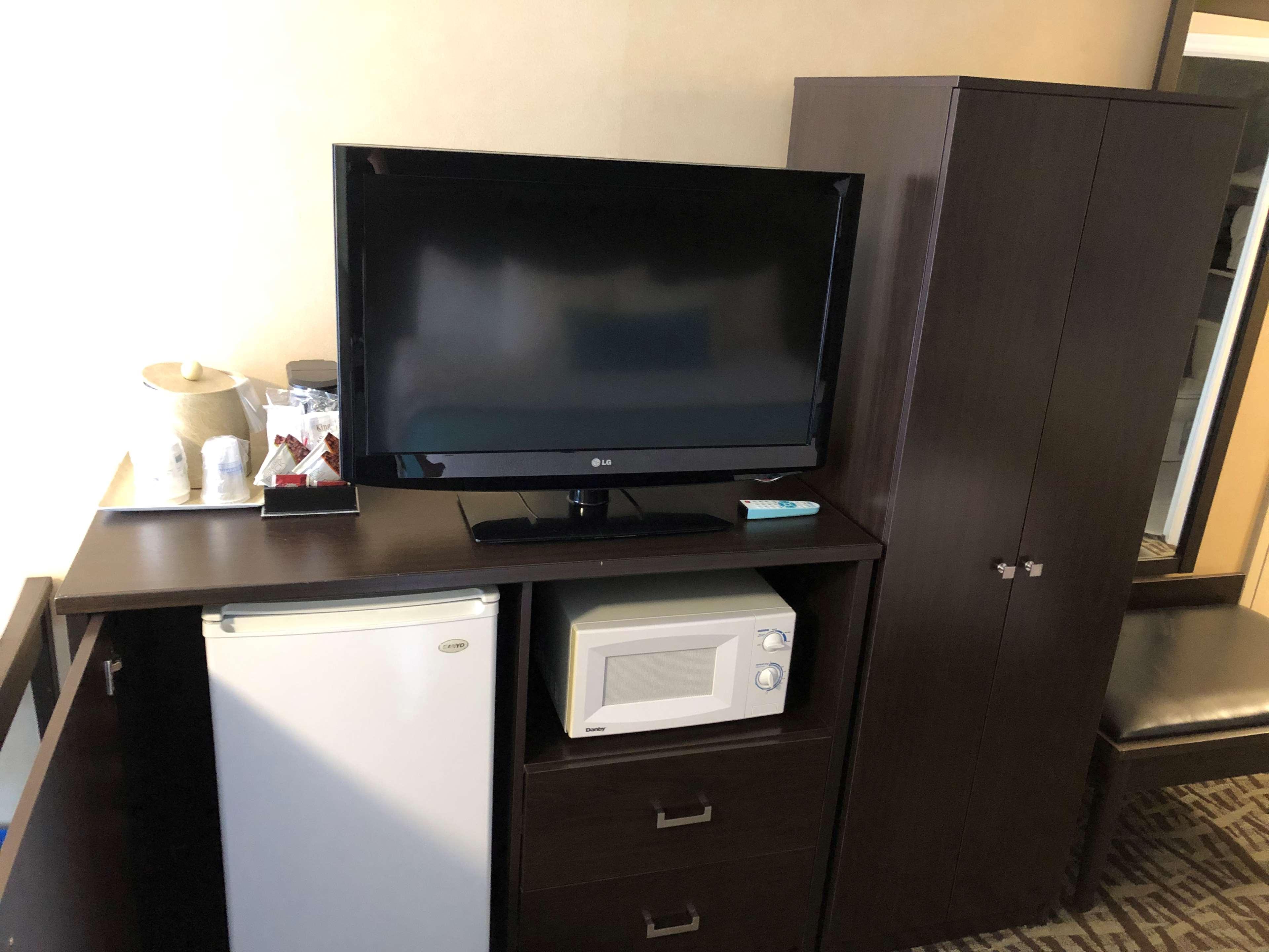 เบสต์ เวสเทิร์น พลัส แบร์รี Hotel ภายนอก รูปภาพ